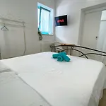 Dimora Orru Bed & Breakfast 4*